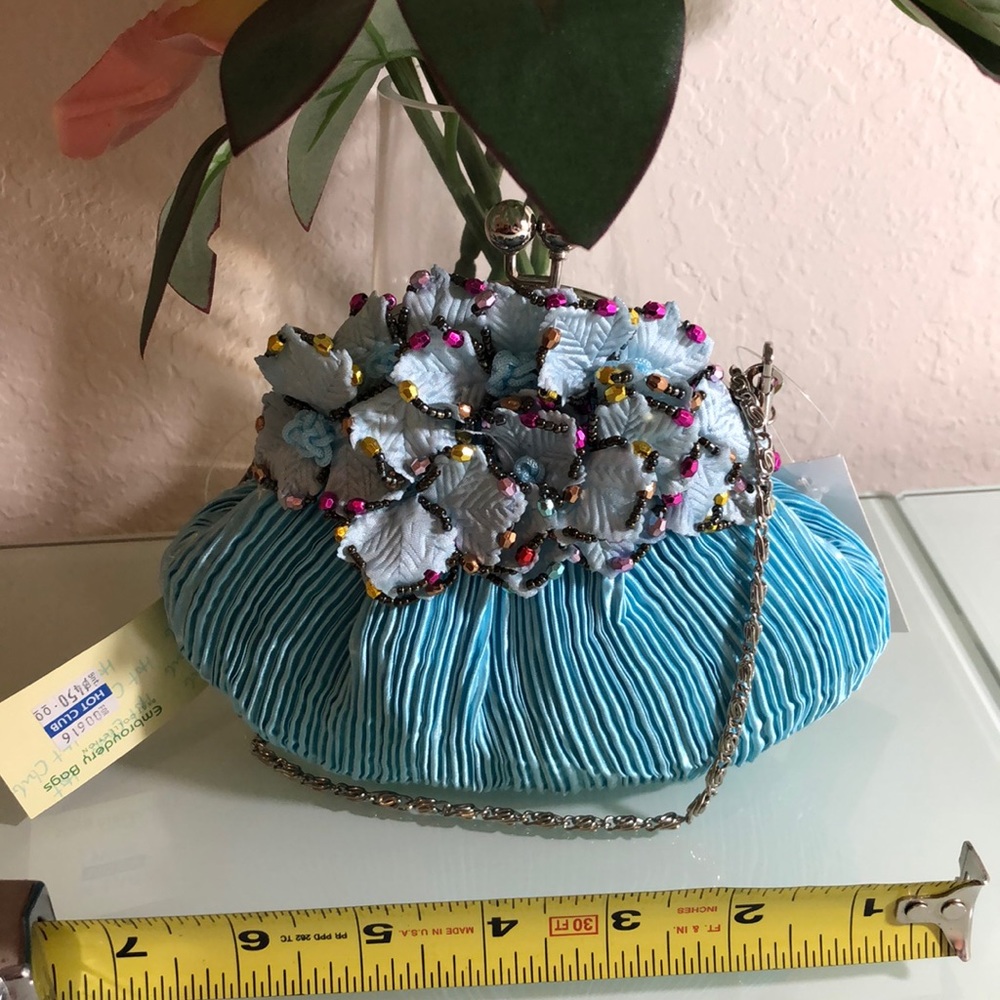Embroidery Bag 100% silk - light blue